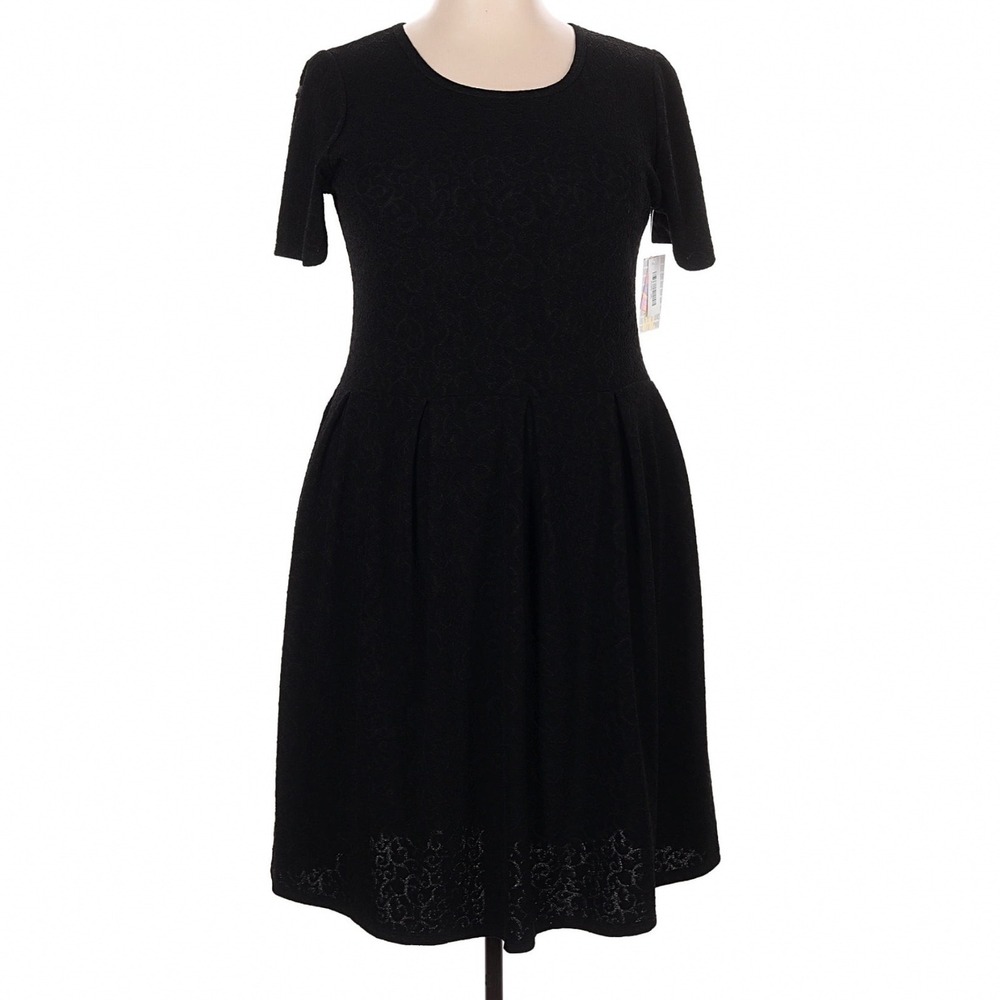 LuLaRoe Womens Dress Size 3XL Amelia Solid Black‎ Embossed Scrolls 3X USA NWT
